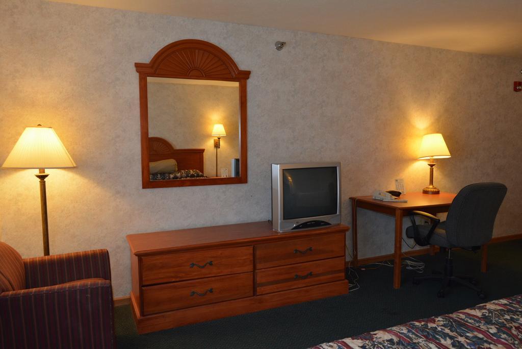 The Royal Inn - Manhattan Room photo